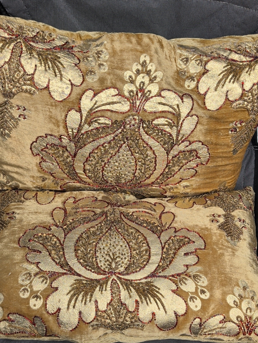 Vintage Cynthia Rowley Set 2 Embroidered Decorative Beaded Throw Pillows Gold